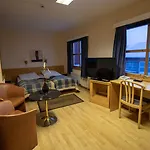 Lakselv Hotel 호텔 3*
