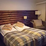 Lakselv Hotel 락셀브