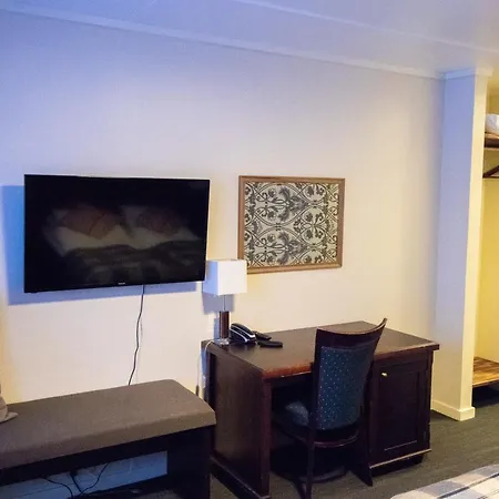 Lakselv Hotel 호텔 락셀브