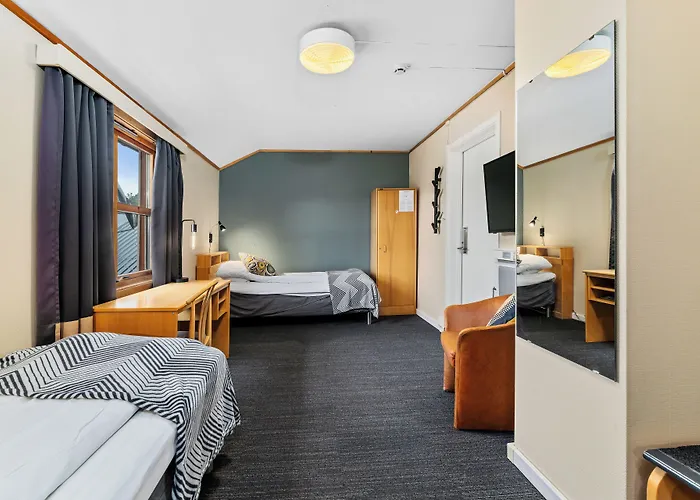 Hotel Lakselv Hotel 3*