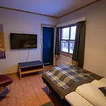 מלון Lakselv Hotel לאקסלב