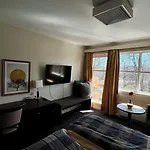 Lakselv Hotel 3* לאקסלב