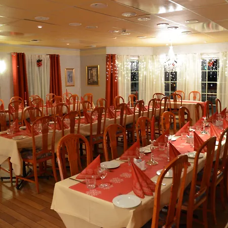 Hotel Lakselv Hotel 3*